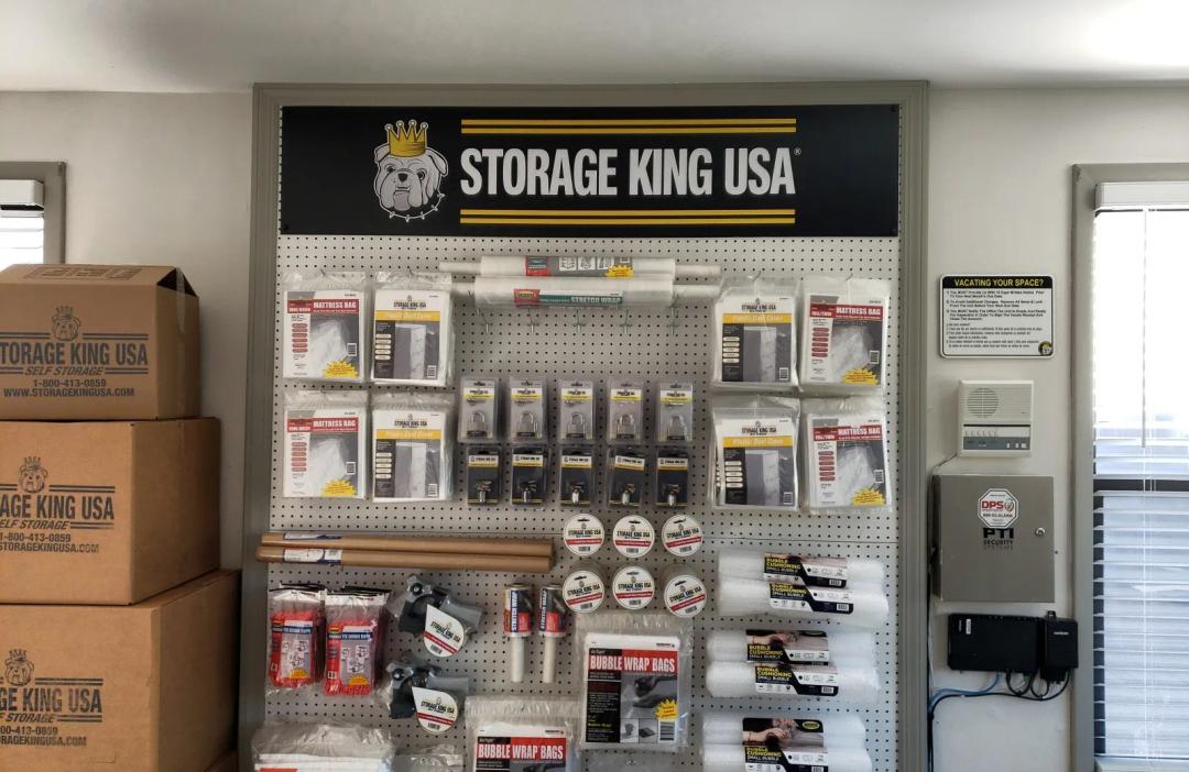 Storage King USA - Staten Island media 4
