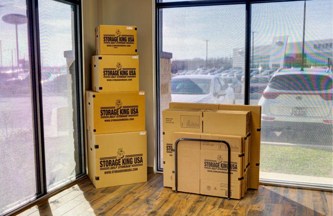 Storage King USA - Seguin, TX - 1842 W. I-10 media 8