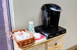 Storage King USA - Seguin, TX - 1842 W. I-10 Thumbnail 9