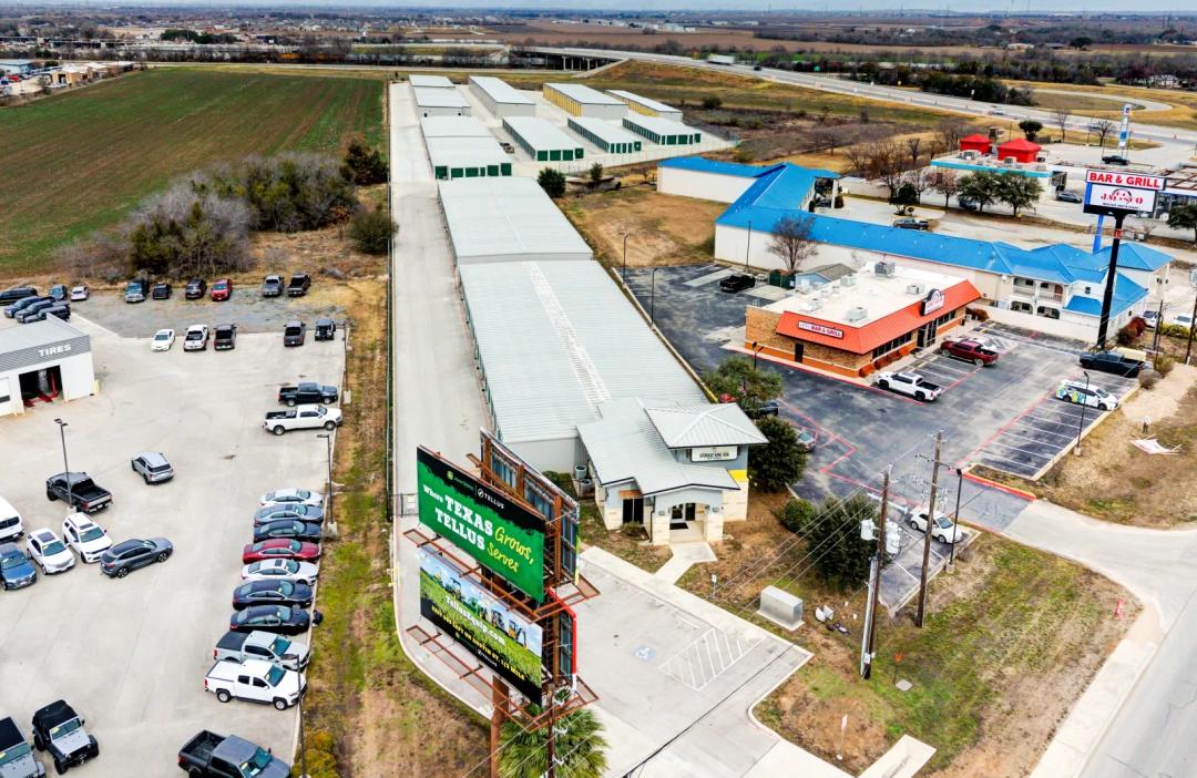 Storage King USA - Seguin, TX - 1842 W. I-10 media 5