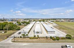 Storage King USA - Seguin, TX - Lettau Ave. Thumbnail 5