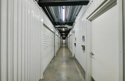 Storage King USA - Sewells Point Road Thumbnail 20