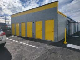 Storage King USA - Tucson N. 1st Ave. Thumbnail 4