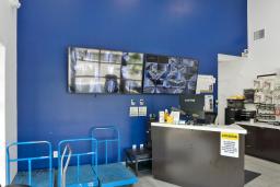 Storage King USA - Tucson - Fort Lowell Rd. Thumbnail 4