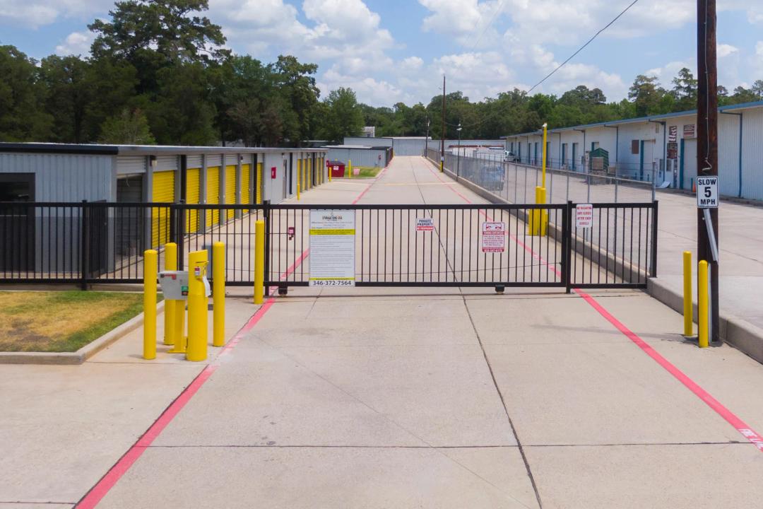 Storage King USA - The Woodlands, TX media 2