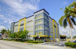 Storage King USA - Miami, FL - SW 137th Ave Thumbnail 8