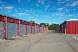 Storage King USA - College Station, TX Thumbnail 8