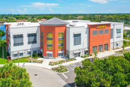 Storage King USA - Margate - NW 31st Street Thumbnail 2