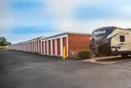 Storage King USA - Fayetteville, NC (Mid Pine Rd.) Thumbnail 3