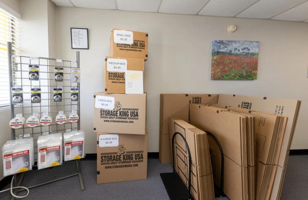 Storage King USA - Tallahassee - Tharpe Street media 5