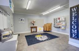 Storage King USA - Houston - Veterans Memorial Dr Thumbnail 6