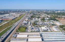 Storage King USA - Houston - Westpark Drive Thumbnail 9