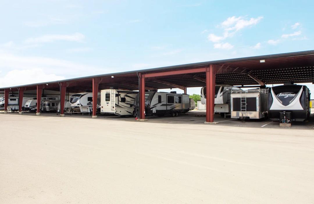 Storage King USA - Camino Real media 11