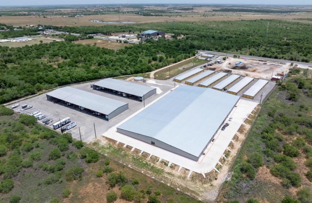 Storage King USA - Camino Real media 15