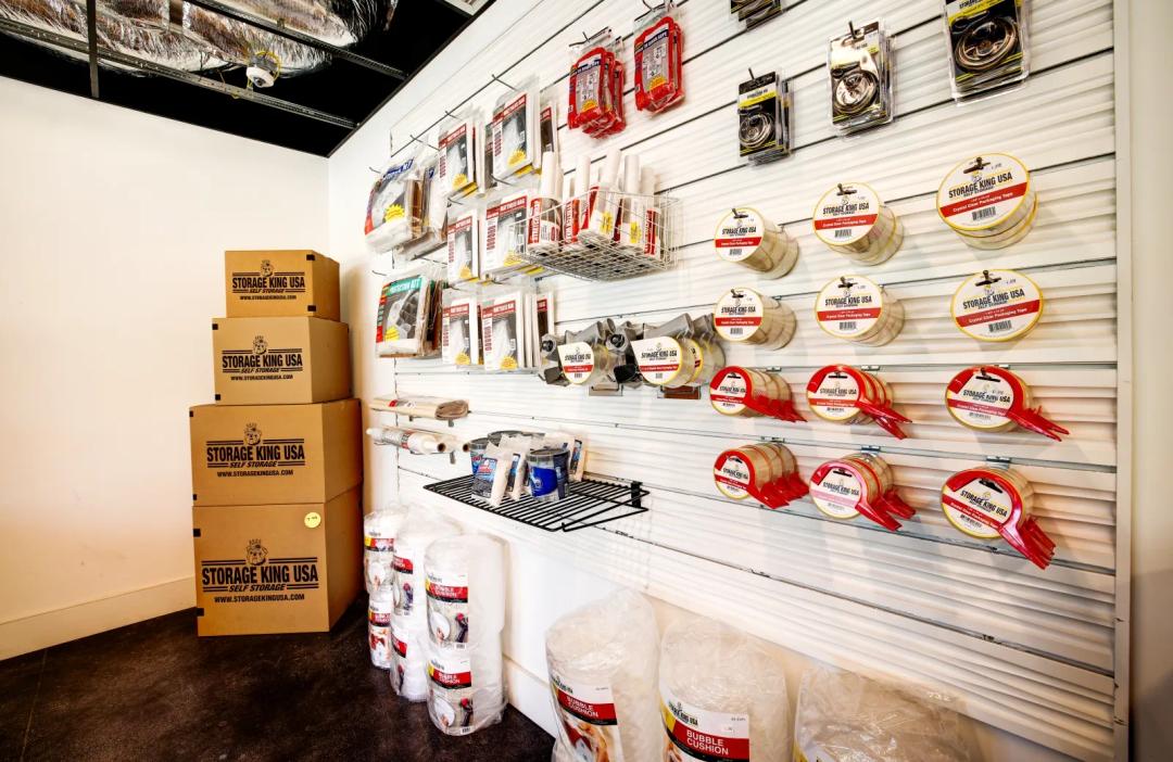 Storage King USA - Dixie Hwy media 7