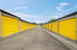 Storage King USA - Hook Road Thumbnail 16