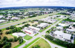 Storage King USA - Cattleman Road Thumbnail 22