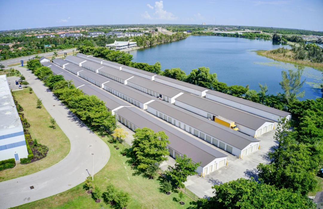 Storage King USA - 17625 Tamiami Trail media 21