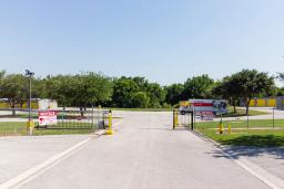 Storage King USA of Winter Haven (Lucerne Park) Thumbnail 5