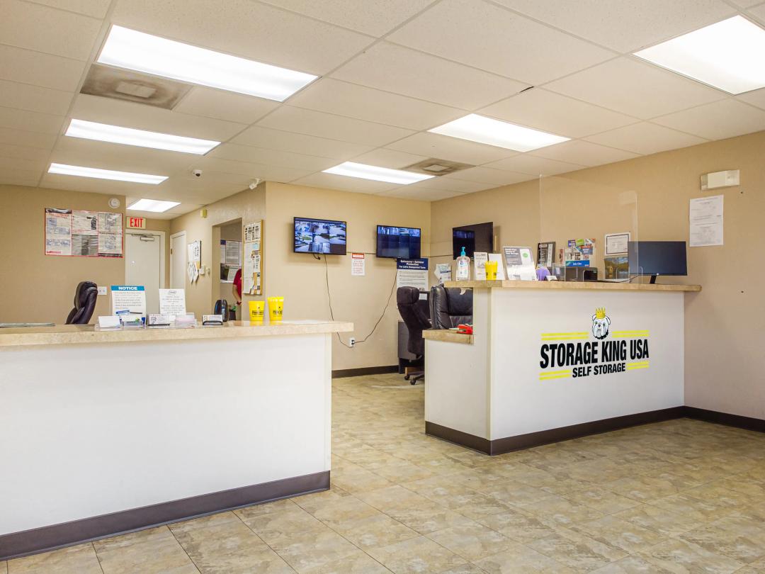 Storage King USA of Winter Haven (Lucerne Park) media 4