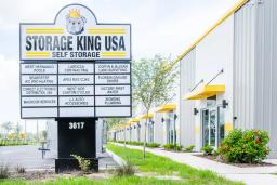 Storage King USA - Spring Hill Thumbnail 2