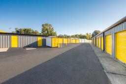 Storage King USA - Fayetteville, NC (Cliffdale Rd.) Thumbnail 4