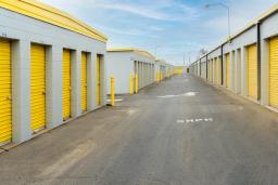 Storage King USA - Fresno, CA Thumbnail 4