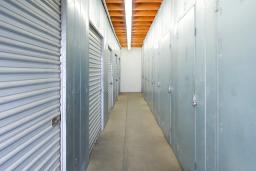 Storage King USA - Fresno, CA Thumbnail 5