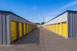 Storage King USA - Rosenberg, TX Thumbnail 3