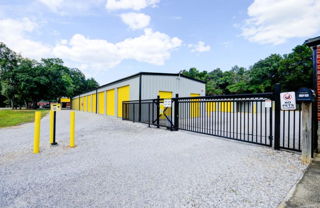 Storage King USA - Pace - Lori Lane media 11