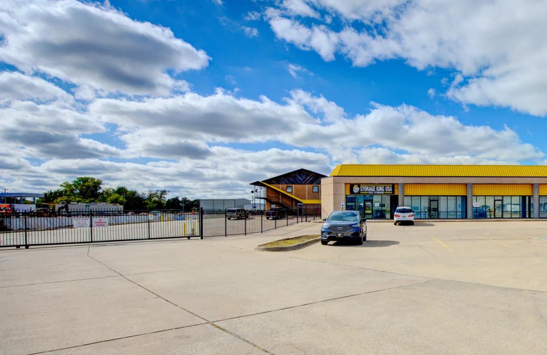 Storage King USA - Oklahoma City media 4