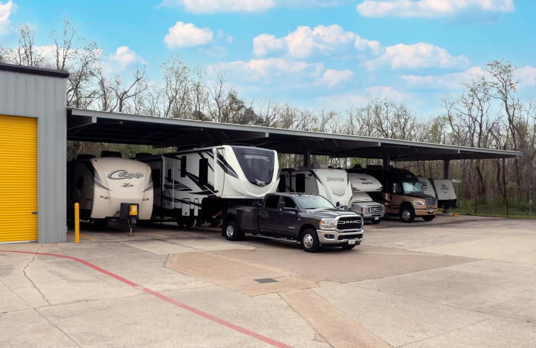 Storage King USA - Baytown - Garth Road media 11