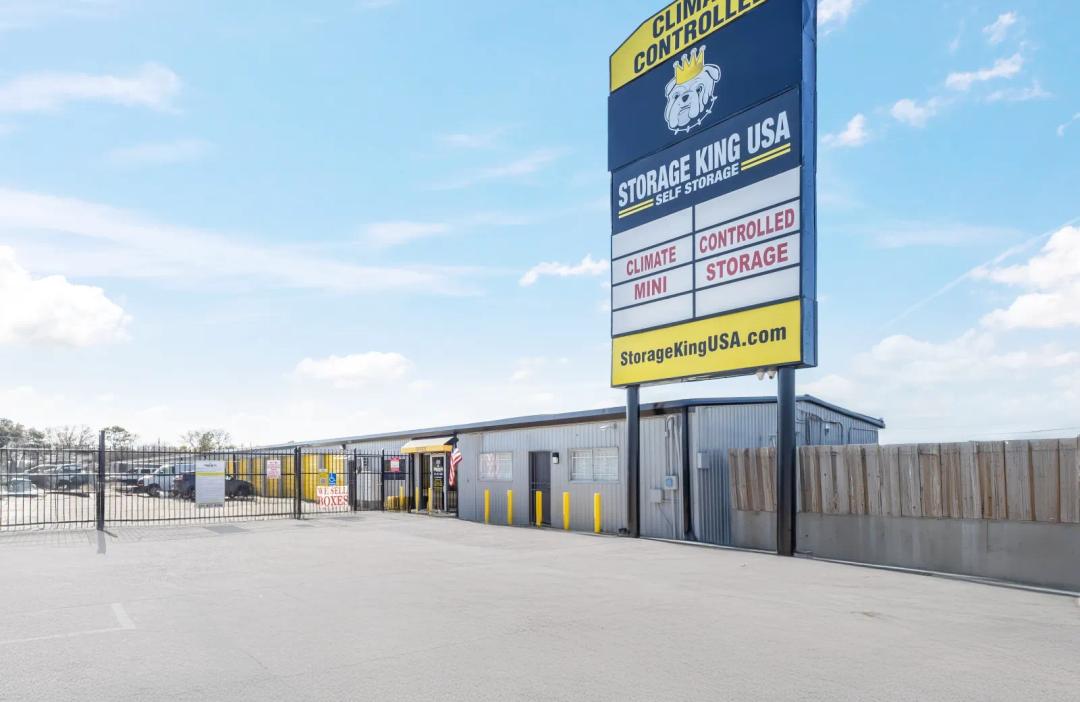 Storage King USA - Houston - Veterans Memorial Dr media 1