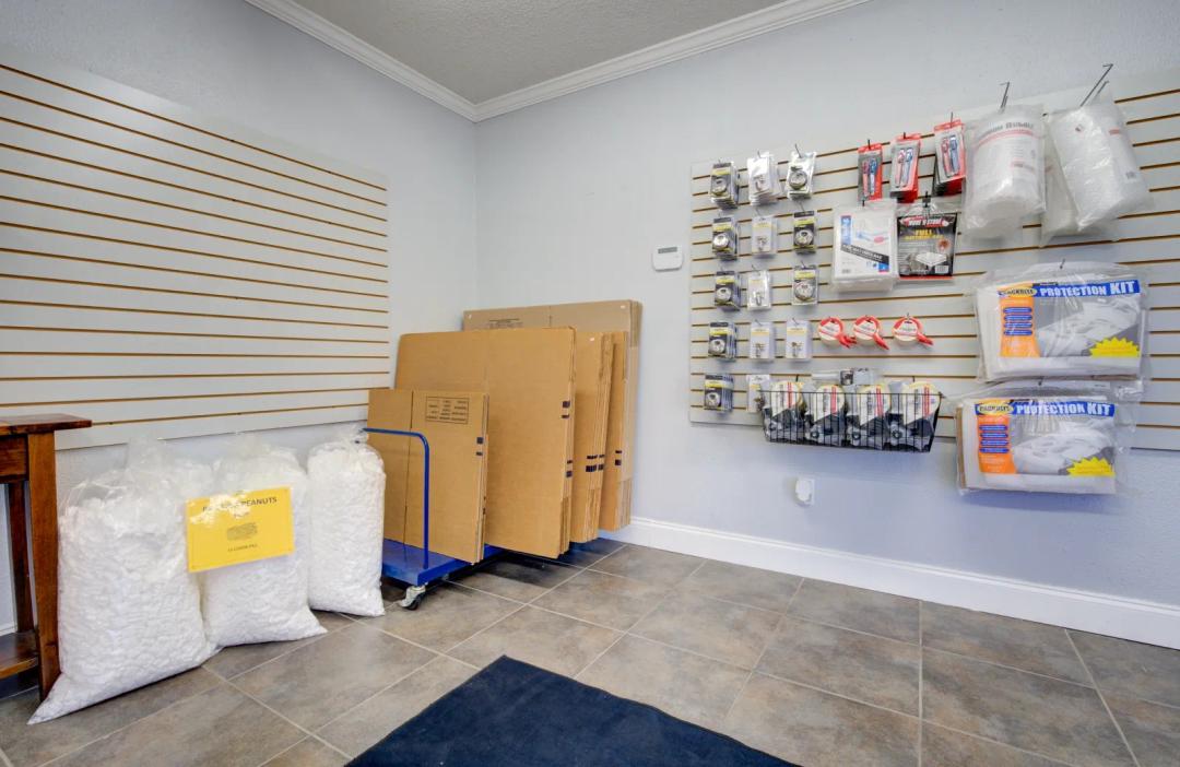 Storage King USA - Houston - Veterans Memorial Dr media 5