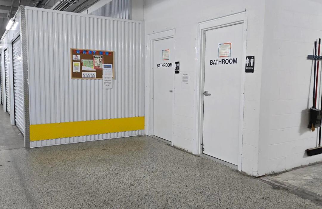 Storage King USA - West Greene St media 6