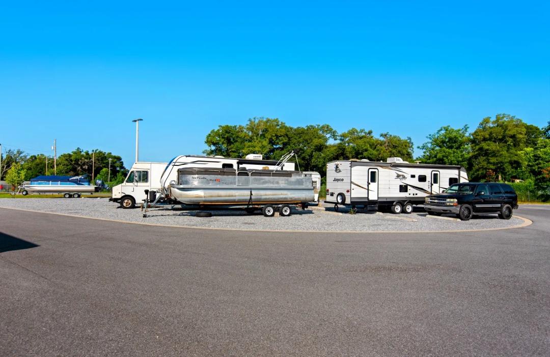 Storage King USA - Pensacola - Mobile Hwy media 17