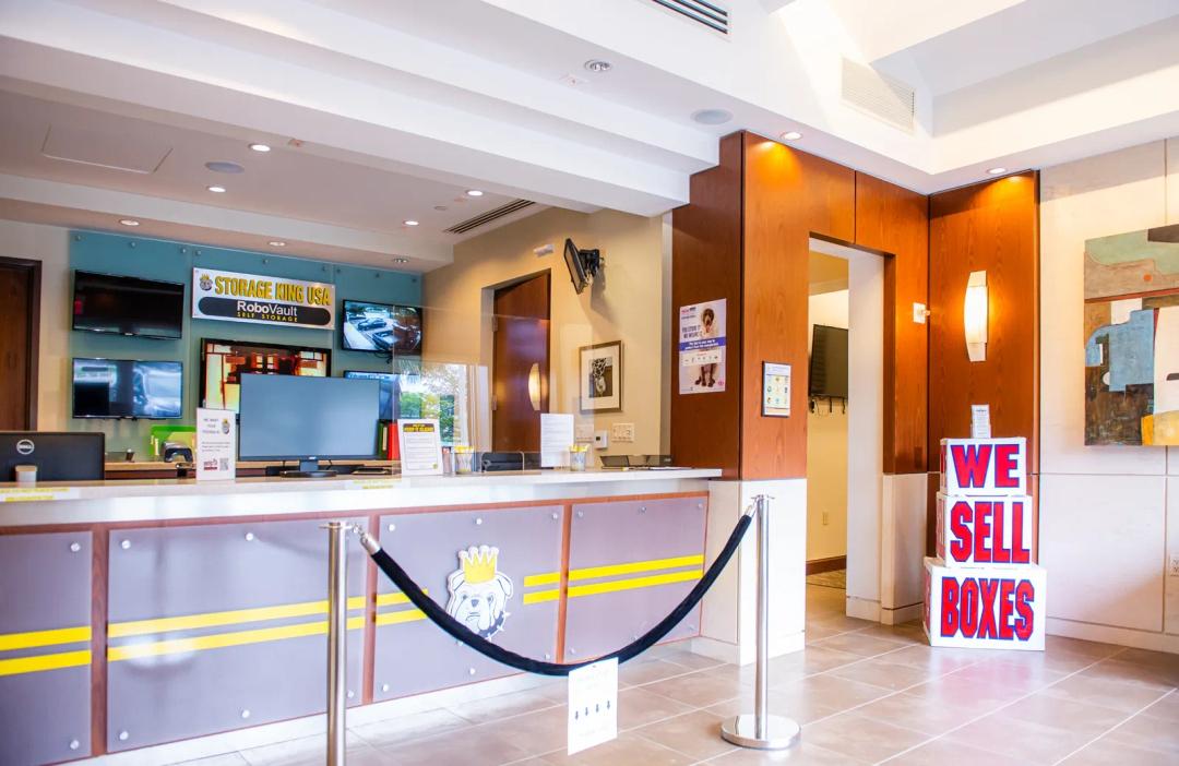 Storage King USA - Fort Lauderdale - RoboVault media 6