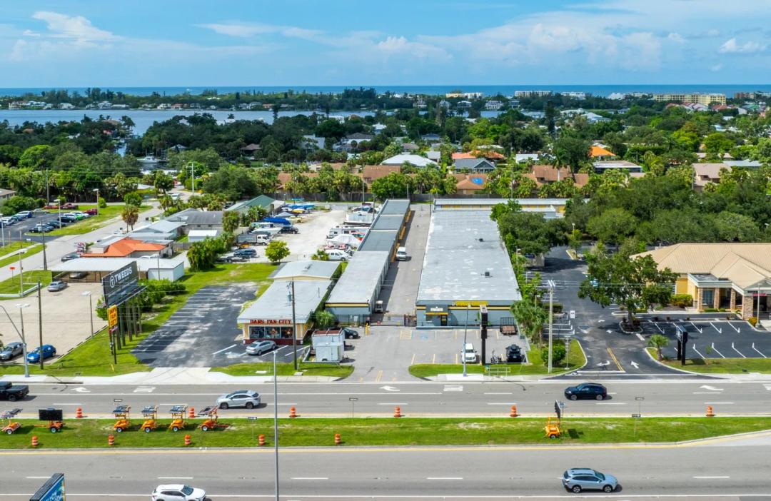 Storage King USA - Sarasota, FL media 14