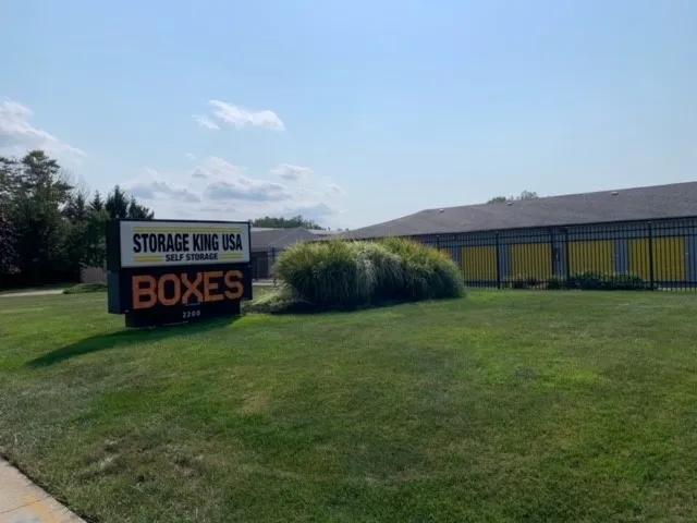 Storage King USA - Willoughby, OH - Lost Nation Rd. media 1