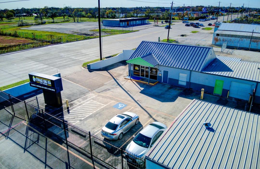 Storage King USA - Pasadena, TX media 3