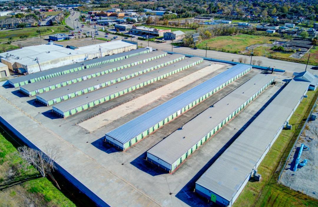 Storage King USA - Pasadena, TX media 17