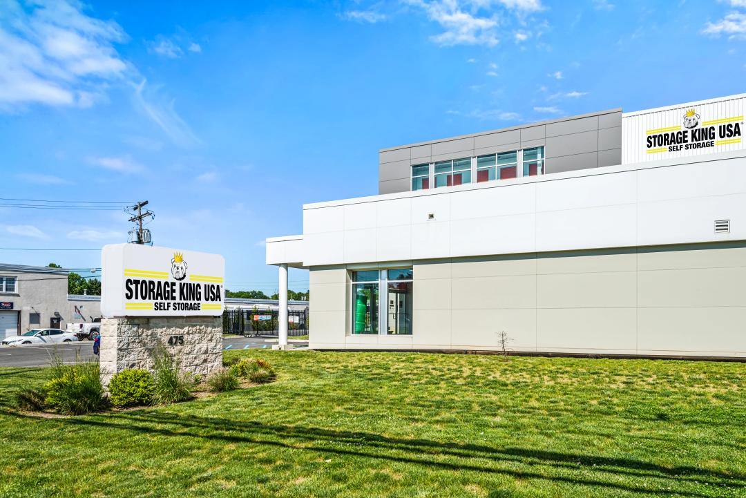 Storage King USA - Walnut Street media 1